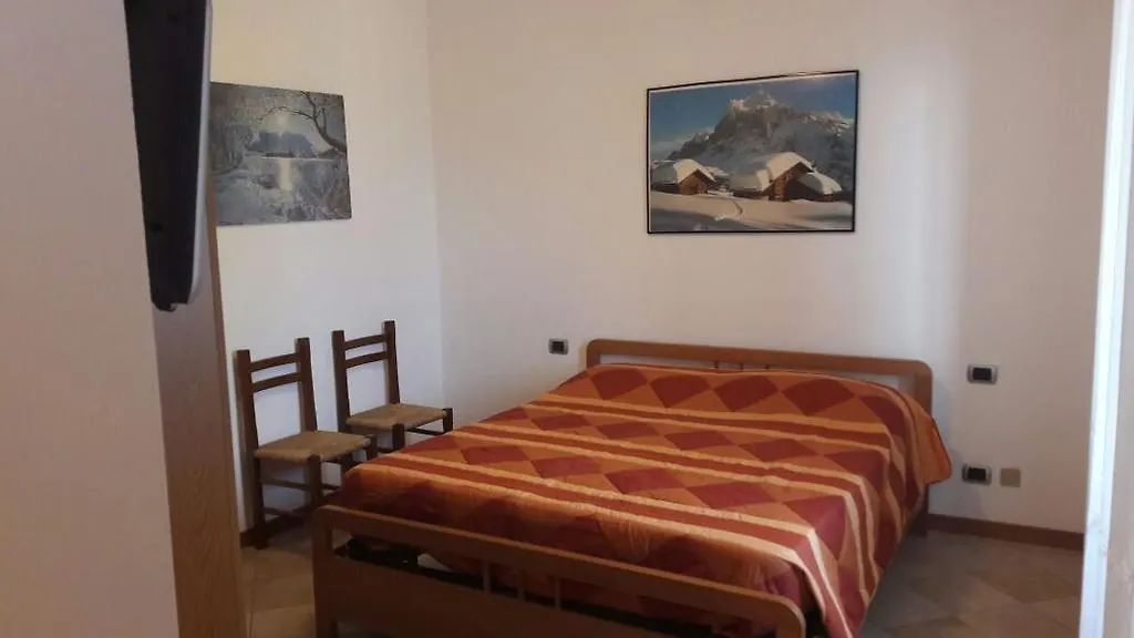 La Casa Delle Grigne Villa Mandello del Lario 0*,  Italië