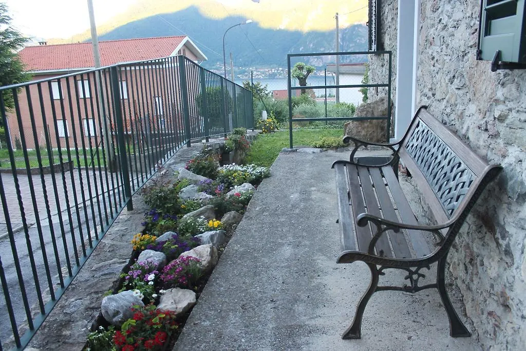 La Casa Delle Grigne Villa Mandello del Lario 0*,  Italië